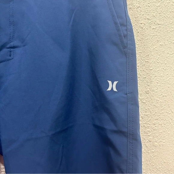 Hurley Hybrid Walk Blue Shorts NWT Size 32 - Picture 2 of 6
